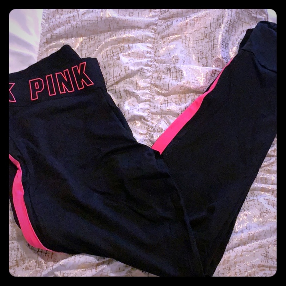 Victoria’s Secret pink workout pants/leggings Lg